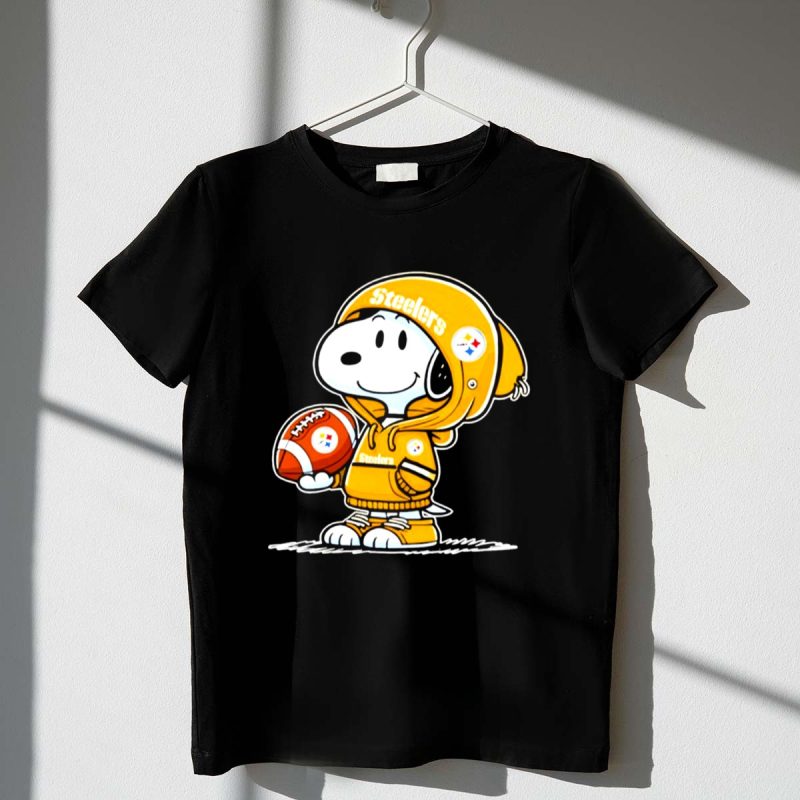 Snoopy Wears Pittsburgh Steelers Football 1 T Shirt