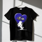 Snp V1 Baltimore Ravens Heart And Snoopy Hug 1 T Shirt