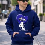 Snp V1 Baltimore Ravens Heart And Snoopy Hug 8 Hoodie