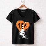 Snp V1 Cincinnati Bengals Snoopy Heart 7 Womens V Neck