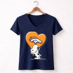 Snp V1 Denver Broncos Snoopy Hugging Heart 5 Womens V Neck