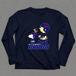 Snpfootball New York Giants Snoopy And Peanuts Characters With Helmets 4 Long Sleeves1