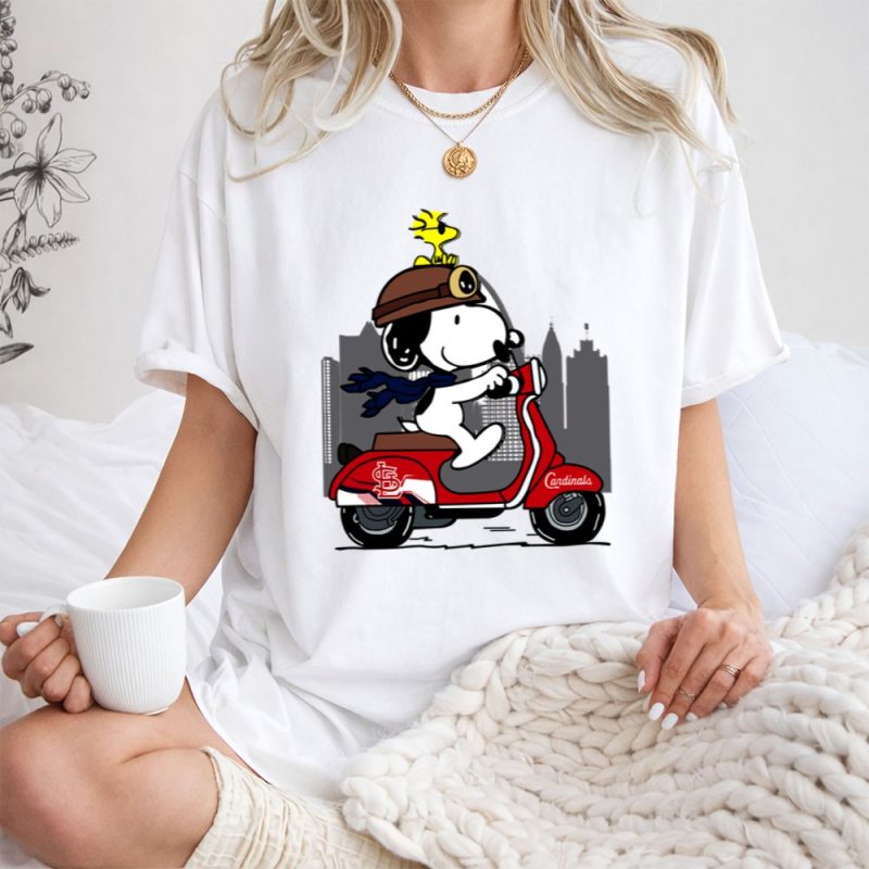 St Louis Cardinals Snoopy Dog Drive Motobike 1 T Shirt