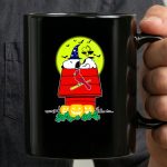 St Louis Cardinals Snoopy Woodstock Halloween Moon Pumpkins 3 mug.jpg