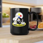 Steelers Snoopy Pittsburgh Helmet Nfl Peanuts Football Combination 2 mug.jpg