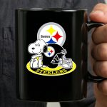 Steelers Snoopy Pittsburgh Helmet Nfl Peanuts Football Combination 3 mug.jpg