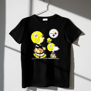 Steelers Snoopy Woodstock Charlie Brown Football Game Day Parade 1 T Shirt