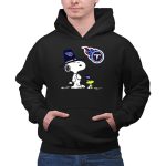 Tennessee Titans Snoopy And Woodstock Pilgrim Hats 2 Hoodie