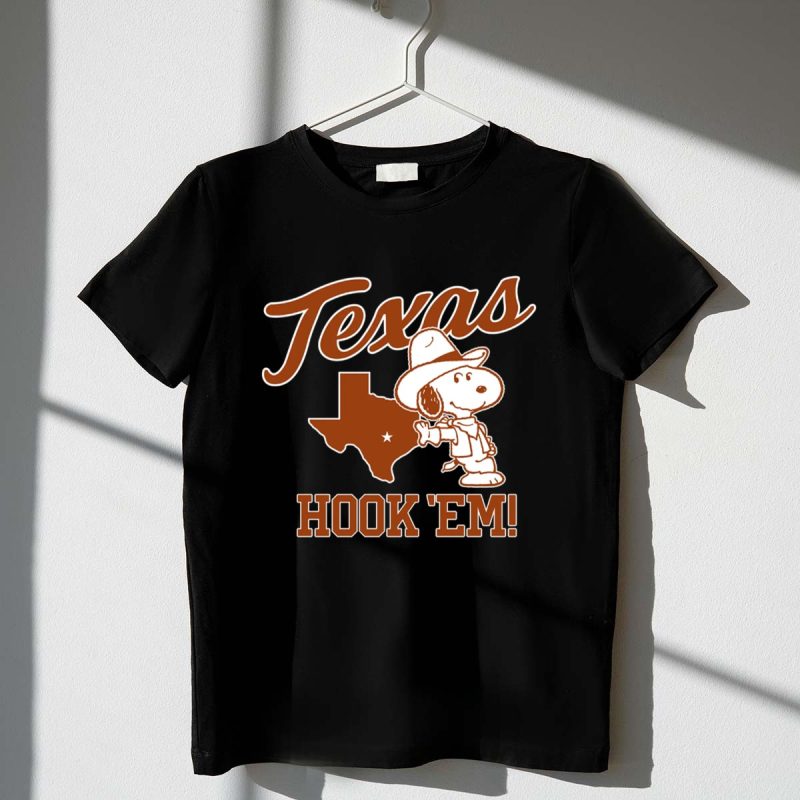 Texas Hook Em Map Snoopy Cowboy 1 T Shirt.jpg