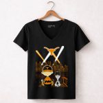 Texas Longhorns City Skyline Night Lights With Snoopy And Charlie Brown 7 Womens V Neck.jpg