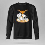 Texas Longhorns Snoopy Football Helmet 9 Sweatshirt.jpg