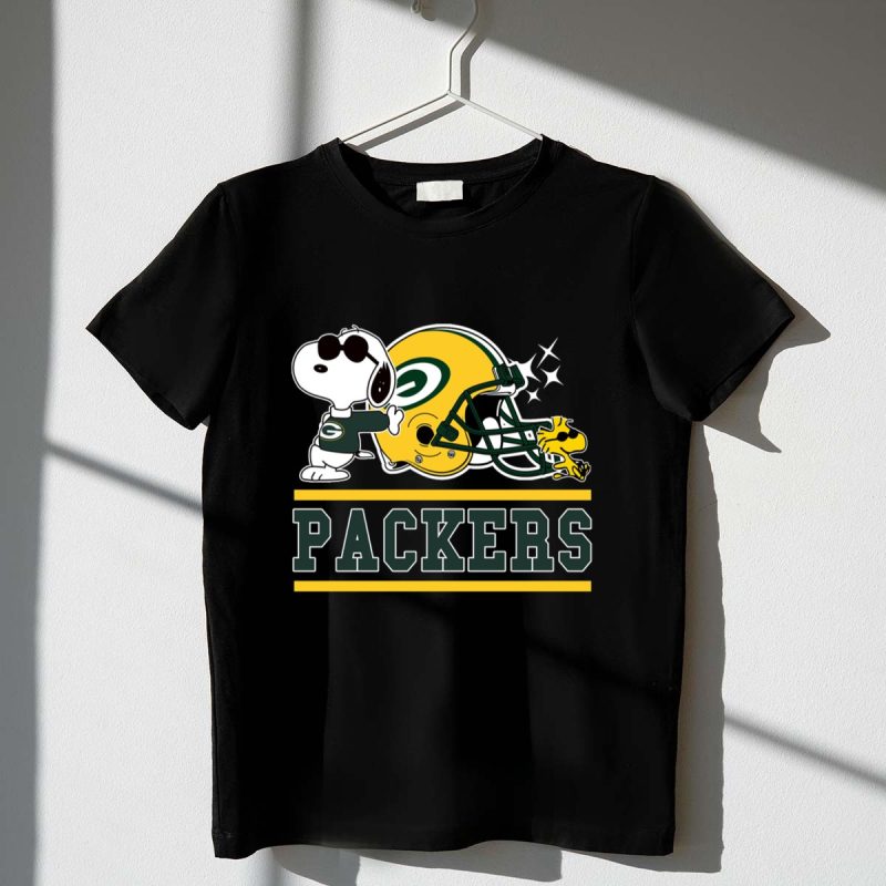 The Green Bay Packers Joe Cool And Woodstock Snoopy Mashup 1 T Shirt
