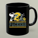 The Green Bay Packers Joe Cool And Woodstock Snoopy Mashup 1 mug.jpg