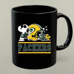 The Green Bay Packers Joe Cool And Woodstock Snoopy Mashup 1 mug.jpg