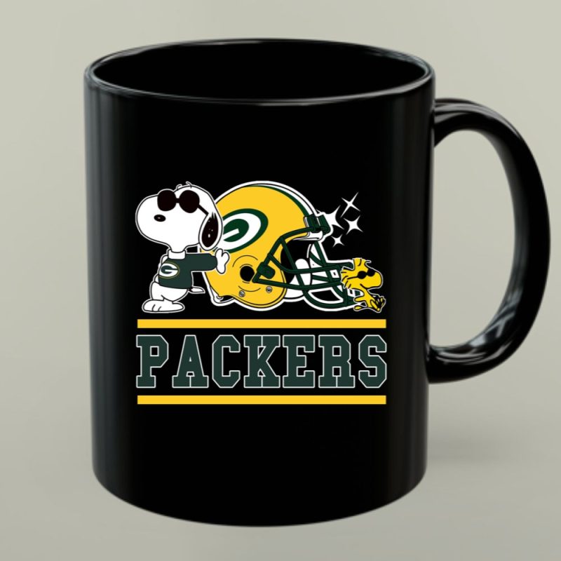 The Green Bay Packers Joe Cool And Woodstock Snoopy Mashup 1 Mug.jpg