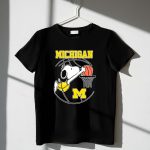 The Peanuts Snoopy Dunk Michigan Wolverines 1 T Shirt.jpg