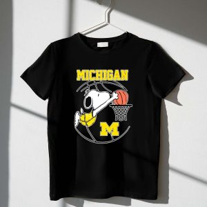 The Peanuts Snoopy Dunk Michigan Wolverines 1 T Shirt.jpg