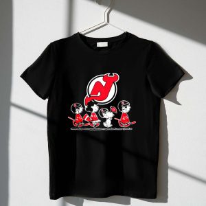 The Peanuts Snoopy and Friends New Jersey Devils Hocke 1 T Shirt.jpg