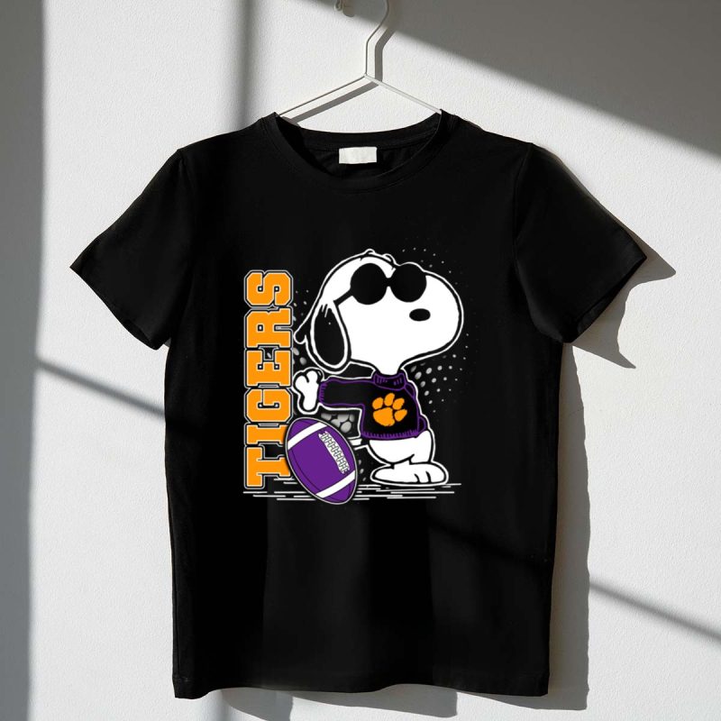 Tigers Snoopy Clemson Football Paw 1 T Shirt.jpg