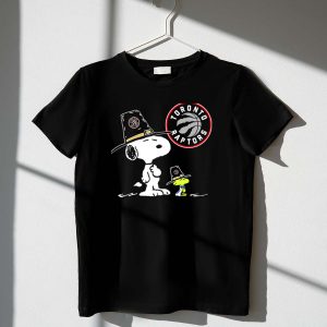 Toronto Raptors Snoopy Woodstock Pilgrim Hats Peanuts Basketball 1 T Shirt