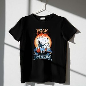 Trick Treat Snoopy Teams Philadelphia Eagles Shirt