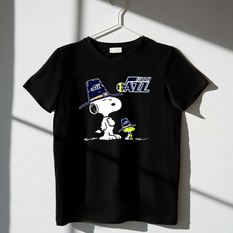 Utah Jazz Snoopy And Woodstock In Oversized Hats 1 T Shirt