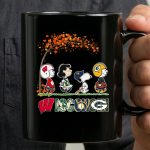 Wisconsin And Other Sport Teams Snoopy Under The Fall Tree 3 mug.jpg