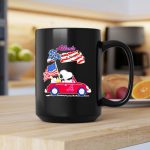 eanuts Snoopy And Woodstock On Car Atlanta Braves 4th Of July 2 mug.jpg