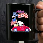 eanuts Snoopy And Woodstock On Car Atlanta Braves 4th Of July 3 mug.jpg